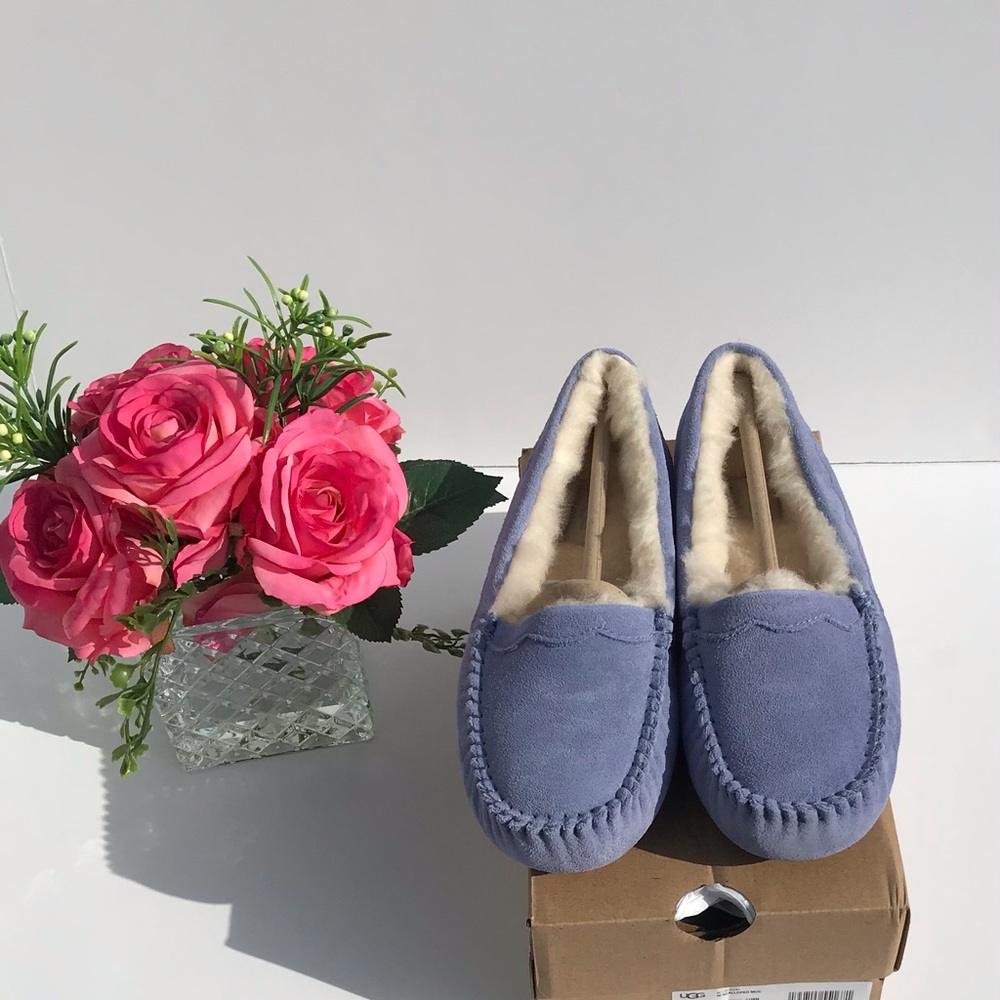 UGG Scalloped Moc